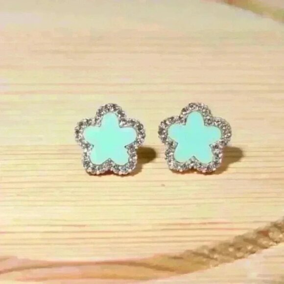 Aqua Green Clover Stud Earrings - Picture 2 of 4